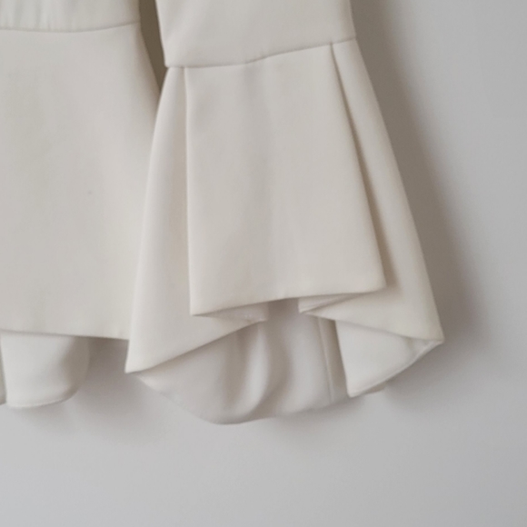 Alice & Olivia Flaired Sleeve Top - Picture 7 of 7